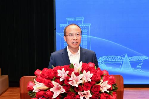 https://news.swufe.edu.cn/__local/F/32/DE/72C7634D80382866CC768FBFF0C_40F88390_36B3E.jpg